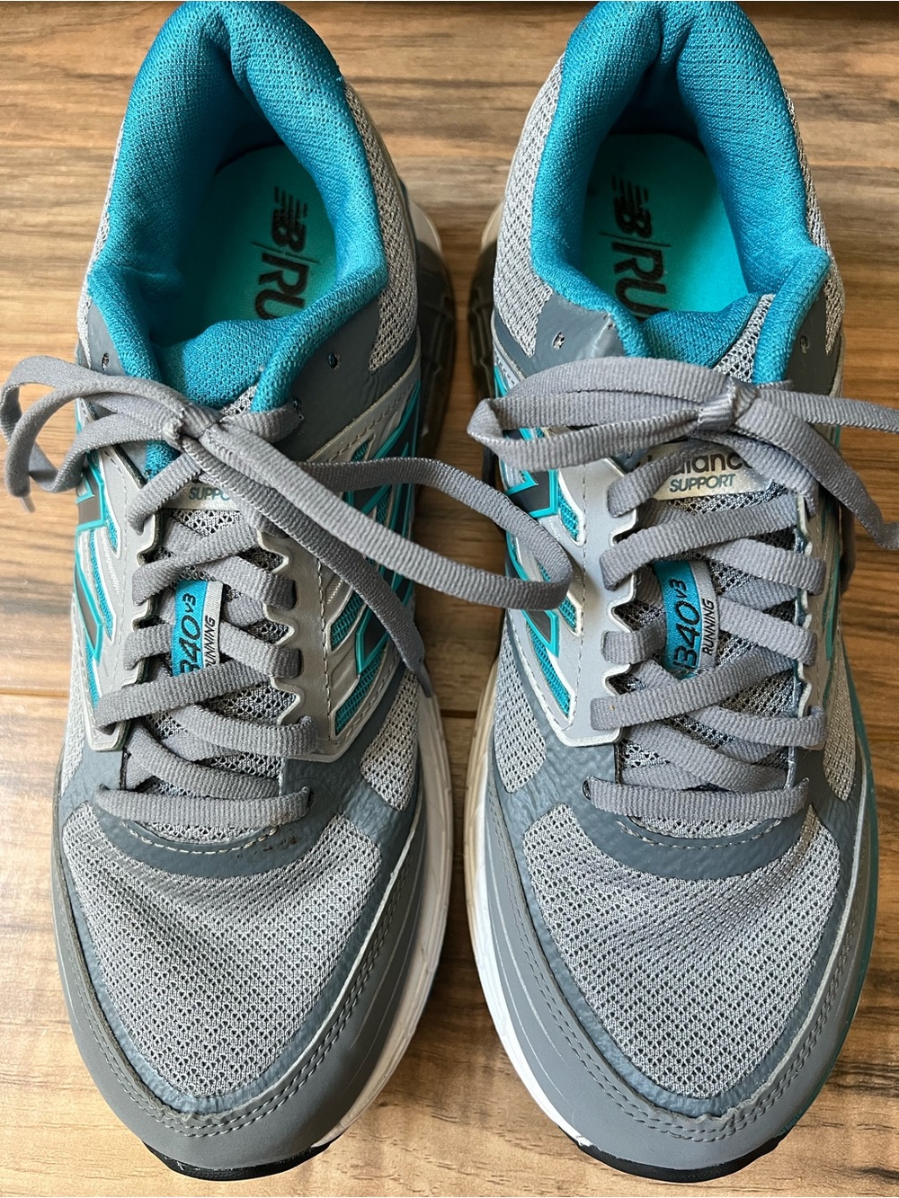 New Balance 1340v3 Women's Grey and Teal Running Shoes